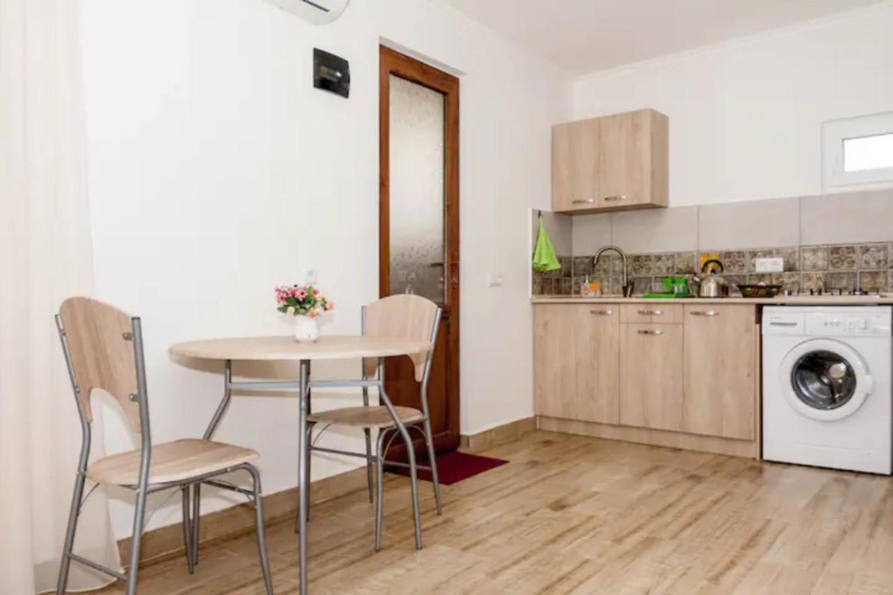 Guest House Beautiful Tbilisi - Cool & Cozy Apartments Luaran gambar